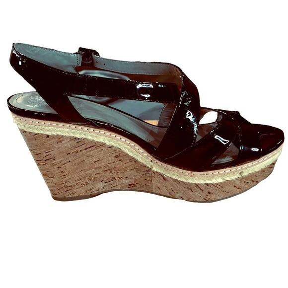 Vince camuto Rina patent leather shoe sandal  wedges size 7.5 by measurements - Picture 1 of 12